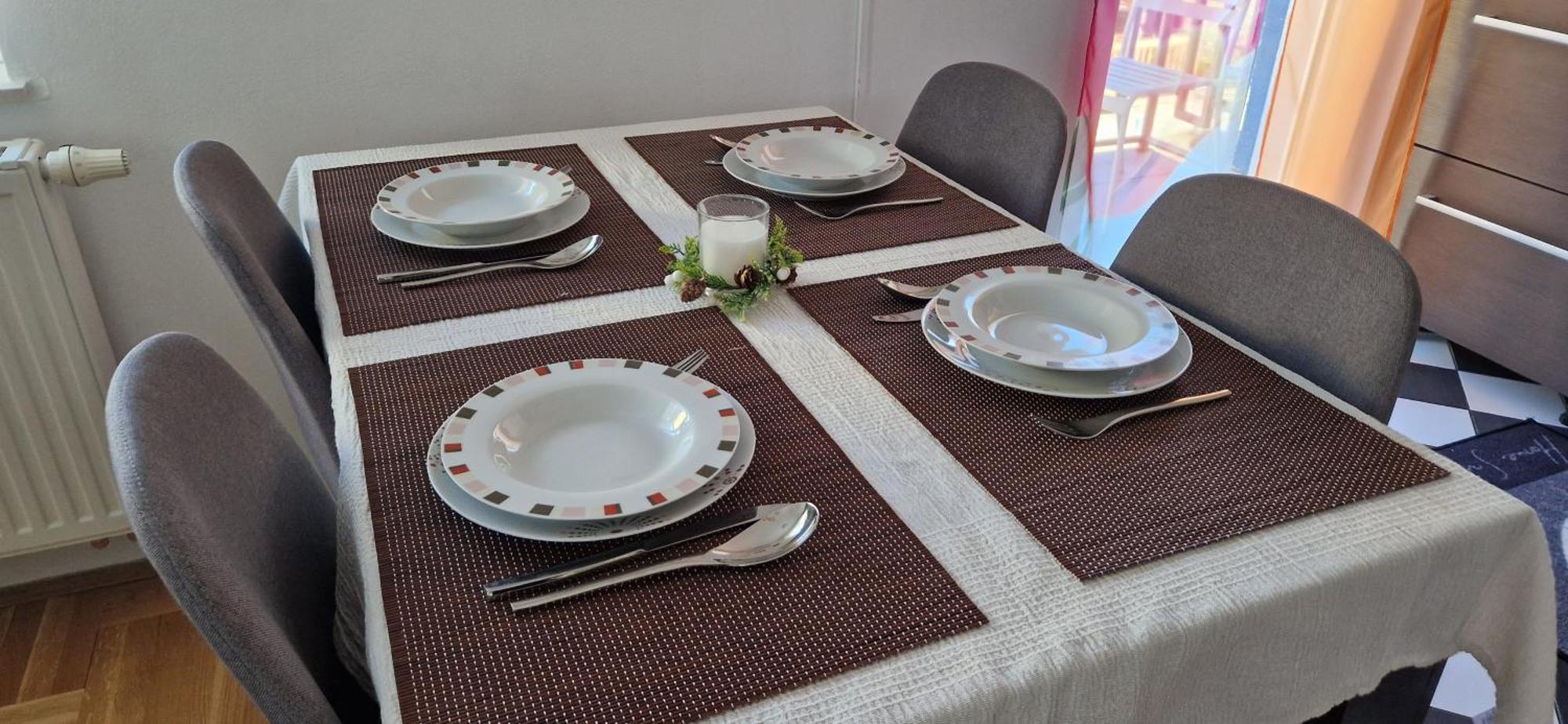 Apartment Centrum With Private Parking *